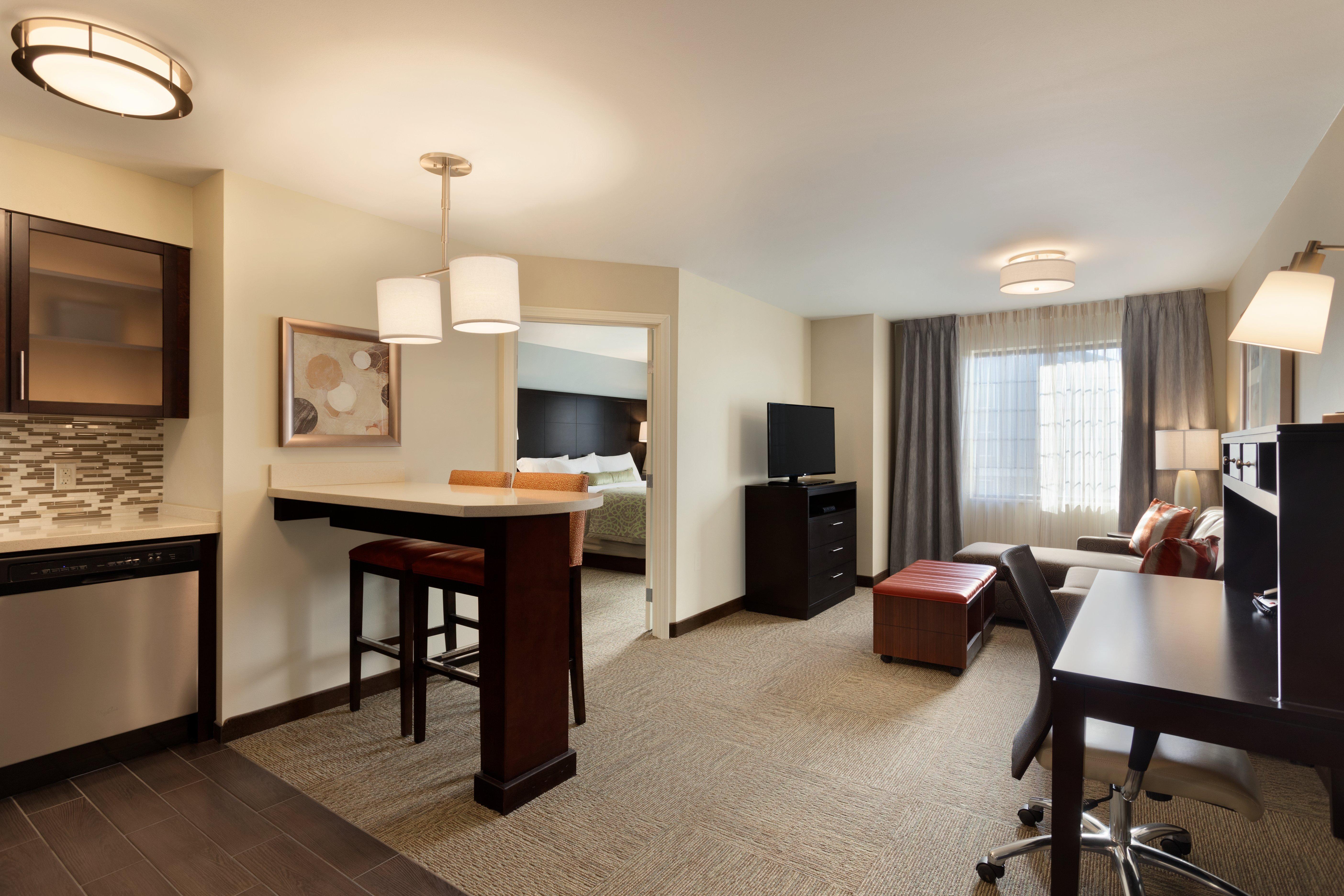 Staybridge Suites Midland By Ihg Zewnętrze zdjęcie