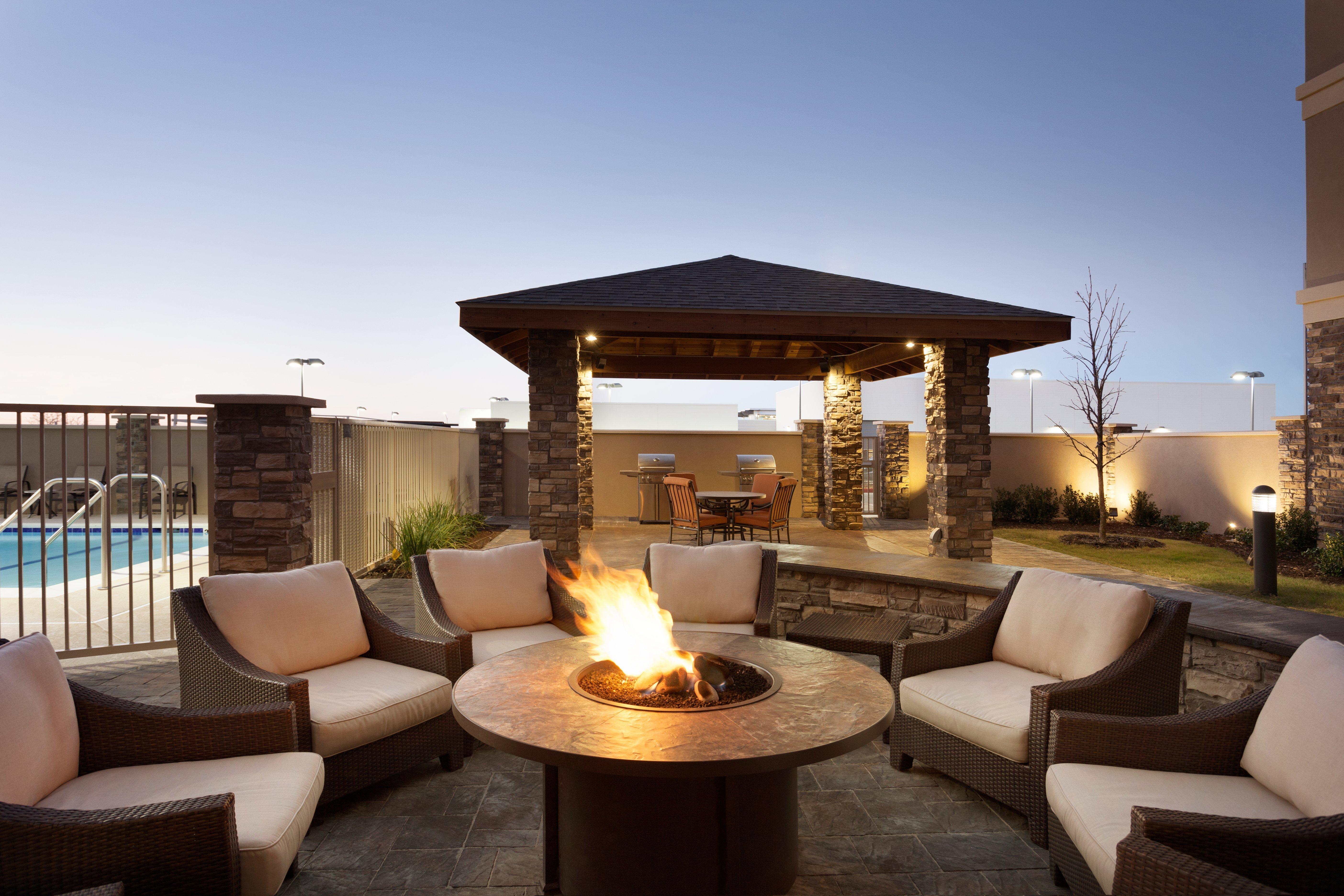 Staybridge Suites Midland By Ihg Zewnętrze zdjęcie