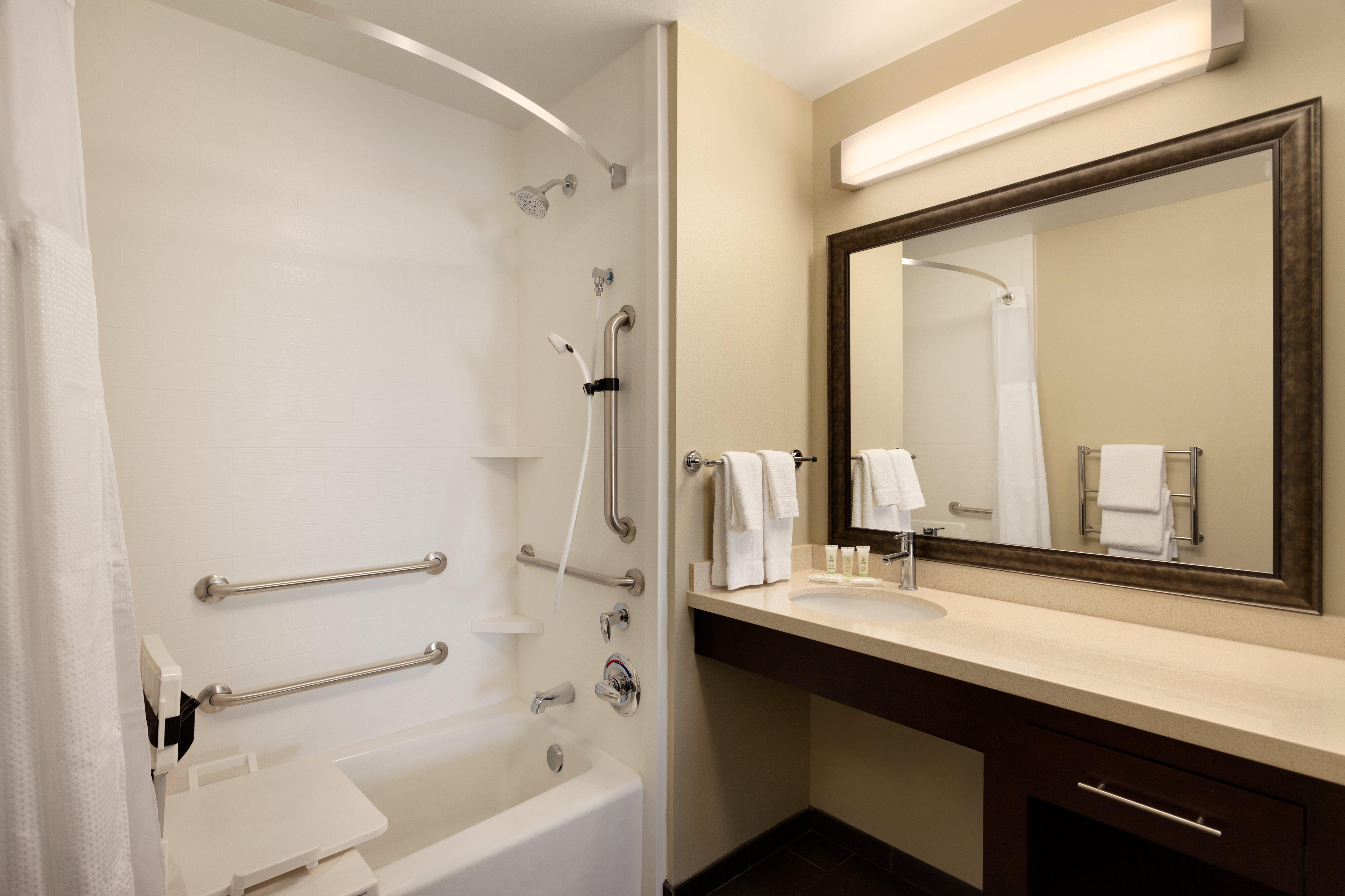 Staybridge Suites Midland By Ihg Zewnętrze zdjęcie